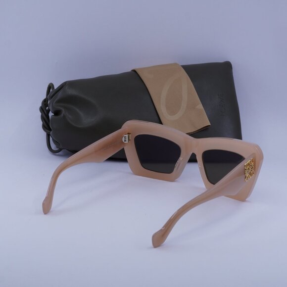 Loewe LW40145I 72E Cat Eye Sunglasses – Shiny Pink/Brown - Picture 10 of 10
